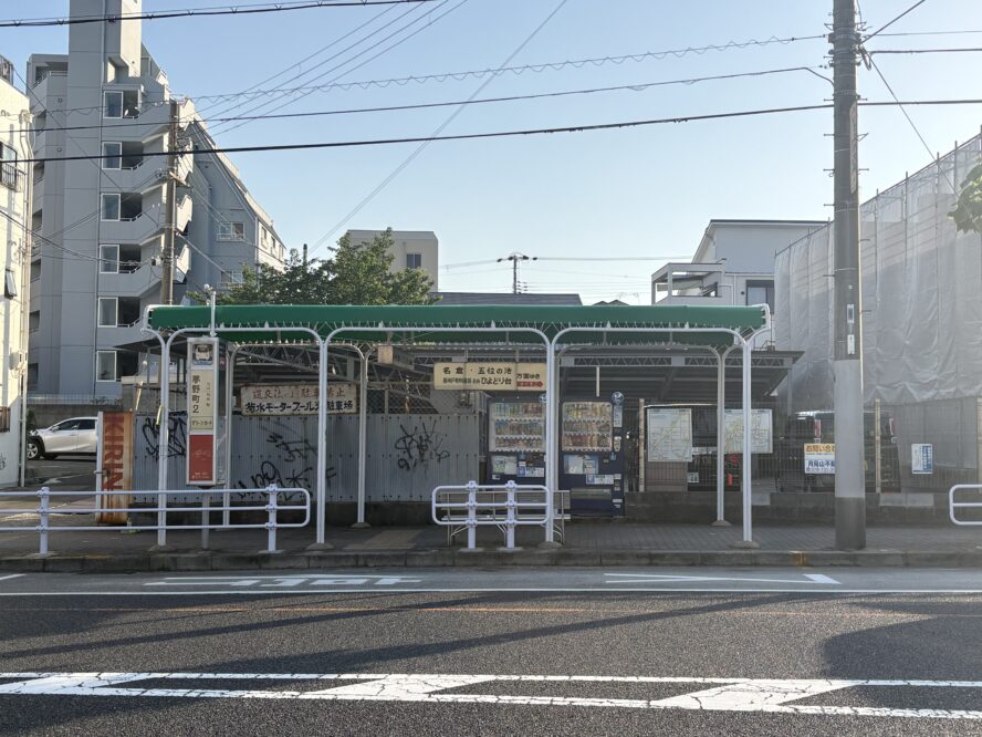 バス停テント設置